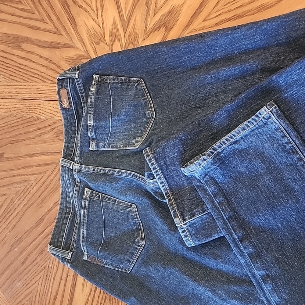 Paige Blue Heights Jeans - Picture 11 of 12